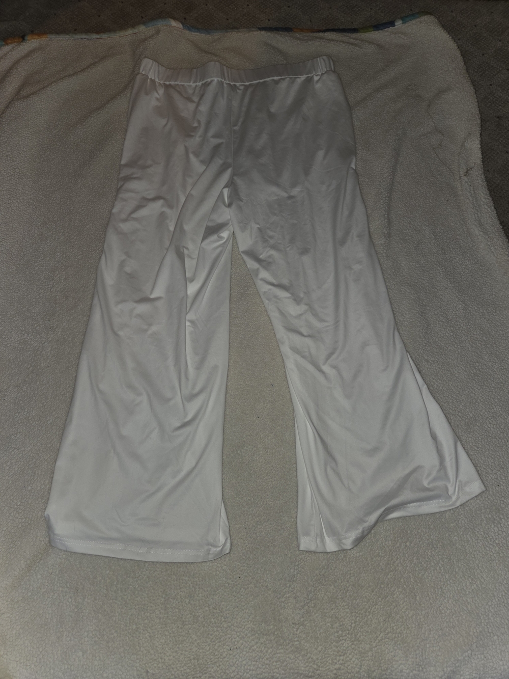 Womens size 2xl SHEIN white flowy pants